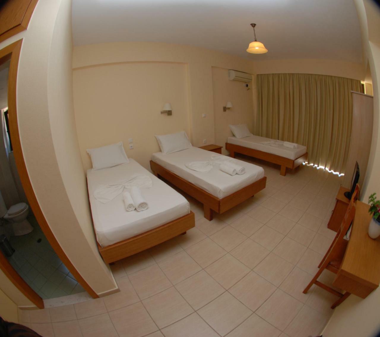 Nikos Hotel And Apartments Saranda Extérieur photo